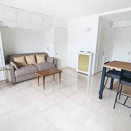 Luxueux Et Spacieux Avec Terrasse Apartment *